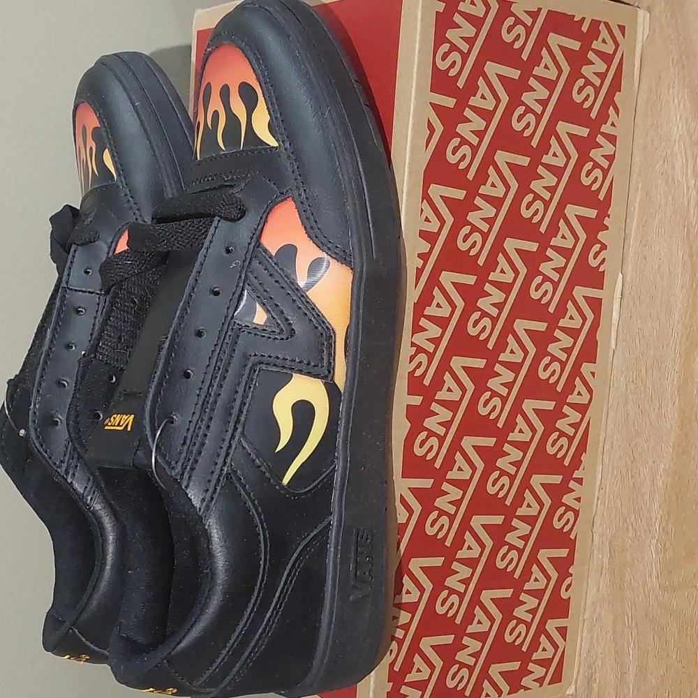 Vans Lowland Cc Lenticular Black Persimmon Orange Men Size 7.5, Women Size 9